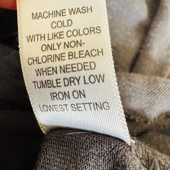 ME to WE Womens Distressed Rayon Linen Gray Boho Y2K Tee Shirt Sz Medium - Picture 9 of 9